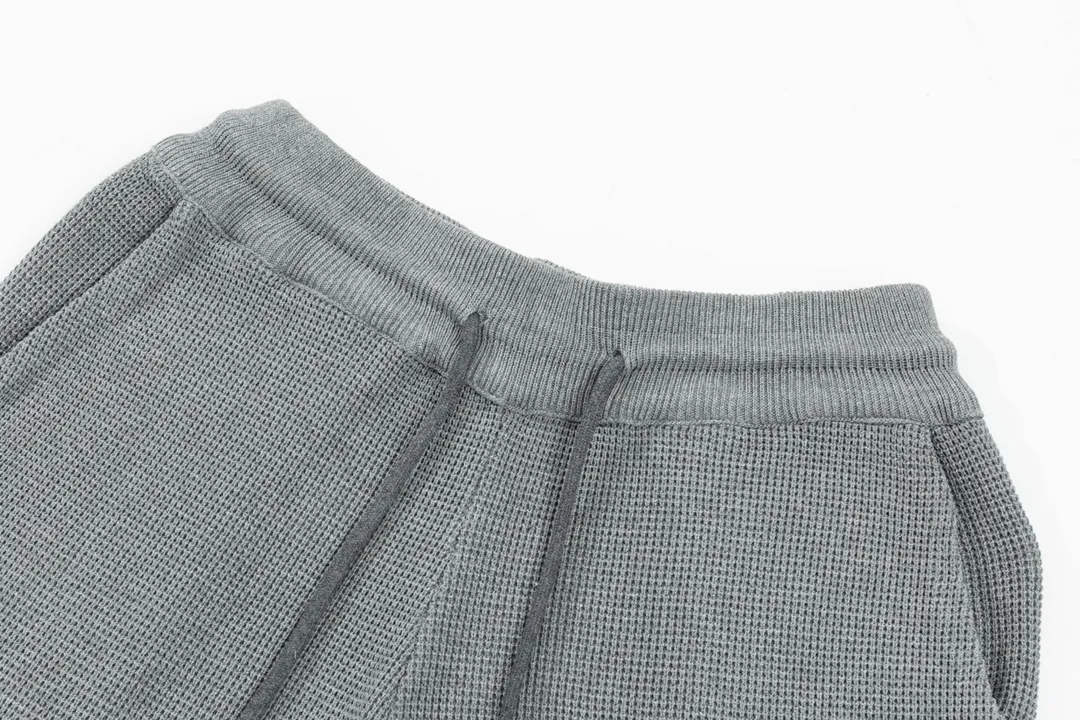 Thom Browne🇳🇱 2023SSNew Arrival ， ， ， ，4 ， ， ， Breathable， ， Gray 🌈 Sizes M-XXL
